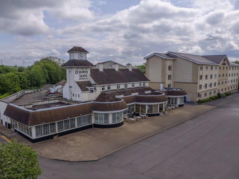 F90871D09378D63ADCE8464C1C088926