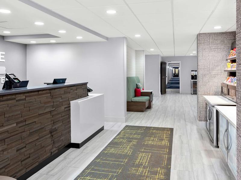 D06B780A0CE395915632E901013F3A04