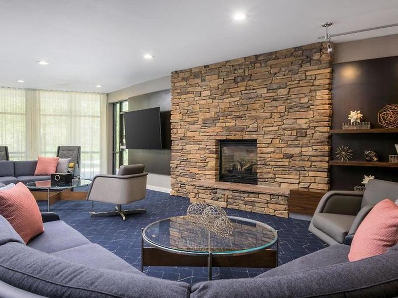 7217A3E9C18DF41712D8E73952ED3C50