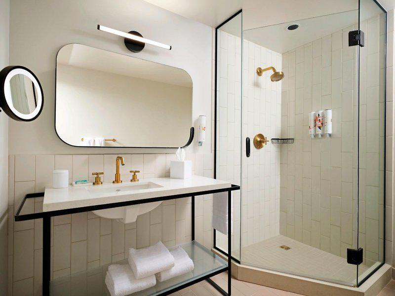 05121F3B0EB4493B7DE6337163F7EE85