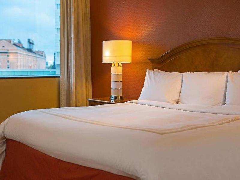 FAADEFDF95D4A711C6EE023C9DD0FC41