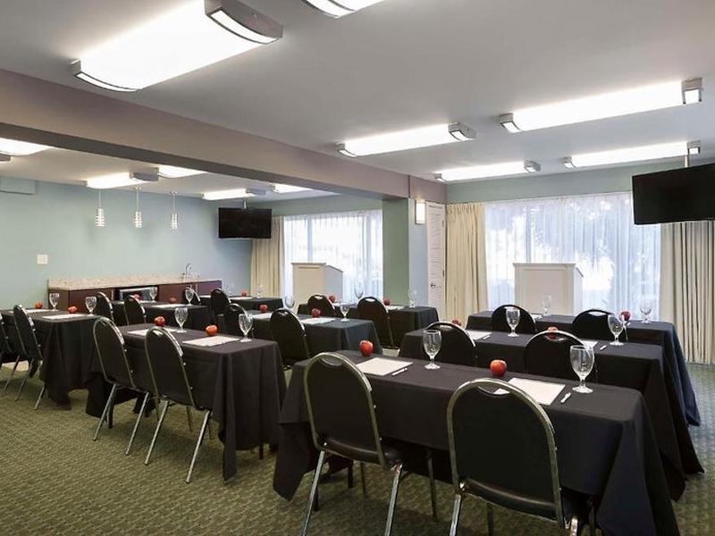 6AD5F6124786F21CF579F65A642B9CBF