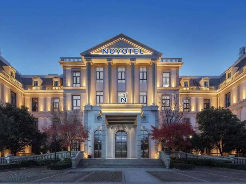 90638BC8304352E767565DAF1EE94082