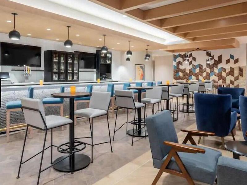 Hyatt House Sacramento Airport / Natomas