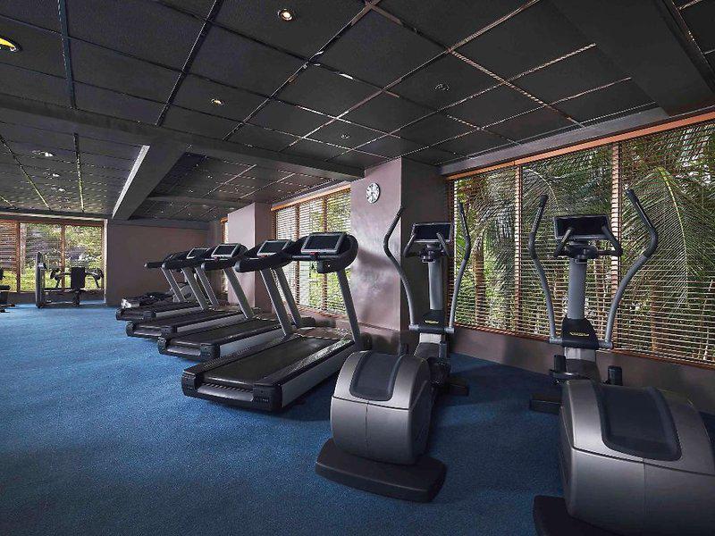 33E5F053D7EC675D0B85F97665B610D1