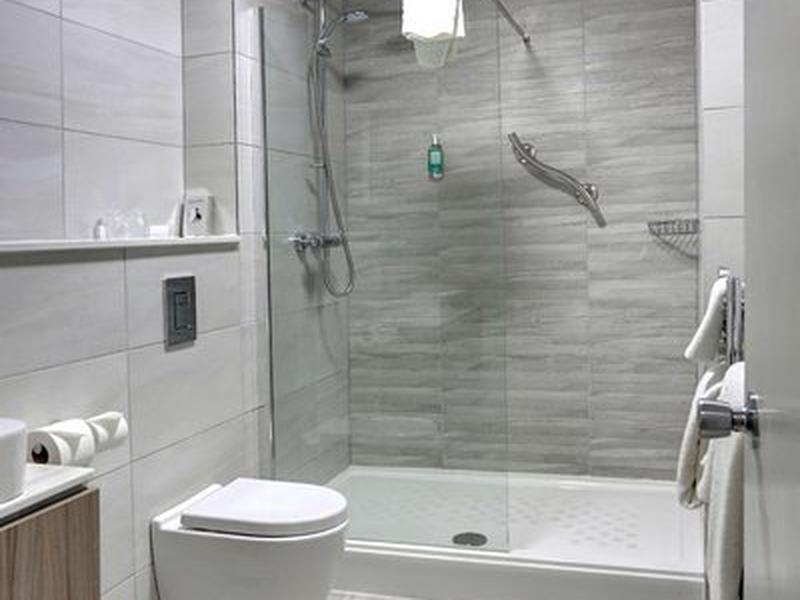 E4575032458FCE4A417873F9248408D3