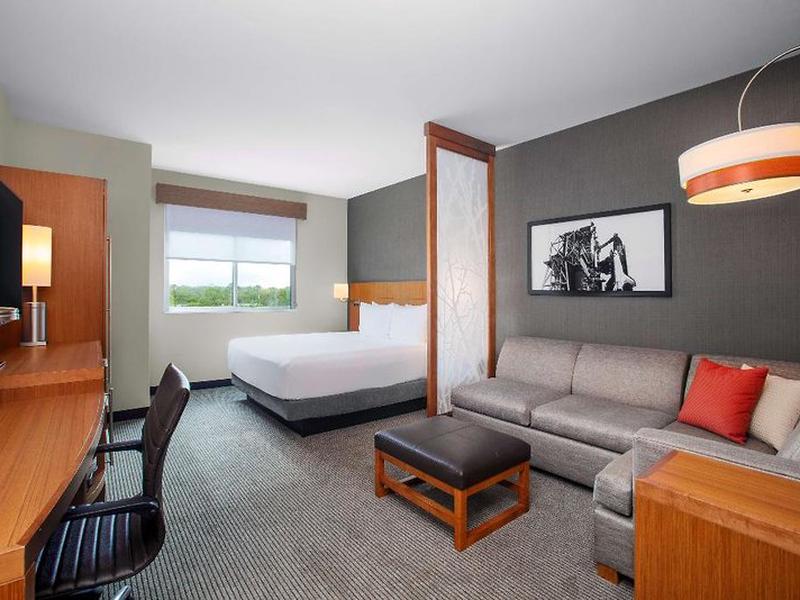 28CEE1961AD6A6097635D4F37BD5AAAE