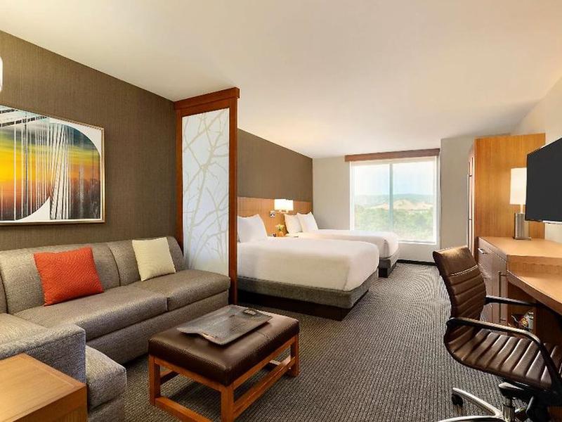 081ACE84F76856875F1F0773B9F33ECB