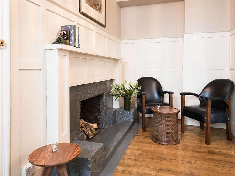 C8E35F0C87D421BE1D164144875D72AA