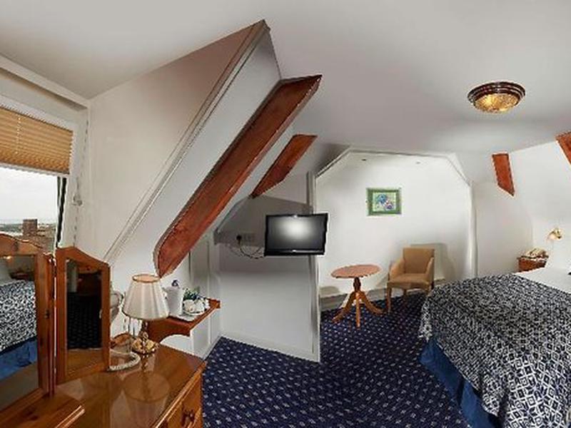 A8F44CC8DEE82C3D9190E5AC9AAD503F