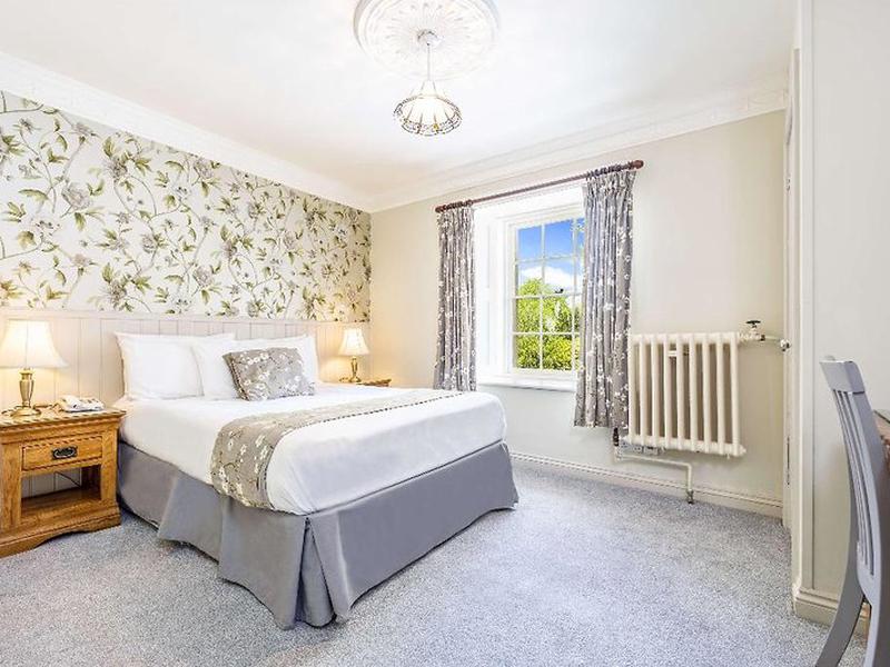 DB1DF0F2AE3E2B2322F532C3988E4454