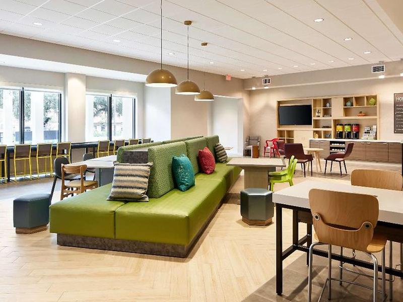 33F6CE295859DC7A1D06592BFE5182A0