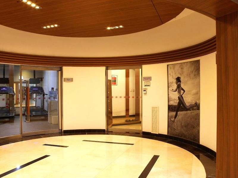 19D95354DB53EBA4E06A21B3C10F2C38