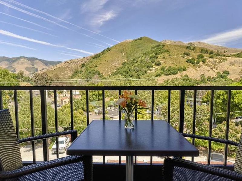 6C3FED584A3B3D08D9FE52FAB7A955D5