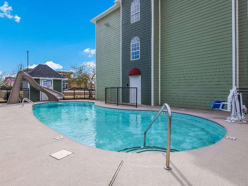 6BF42ADB1A6A03082D19D3A75B8457E4