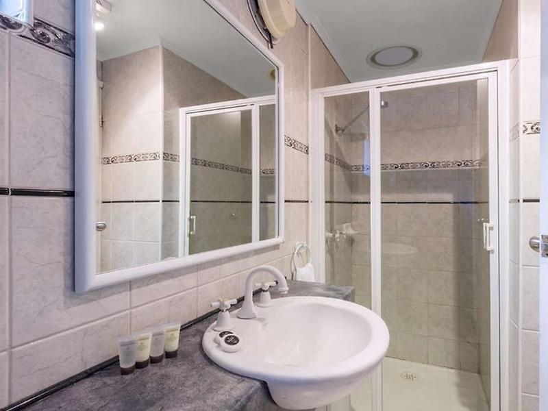 7D566CD9F0F1DFE5B7D269C00BB8804C