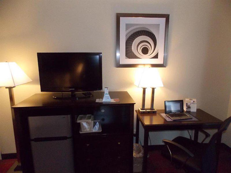 F73DBE878A161FA08F456B06D4DC4C4C