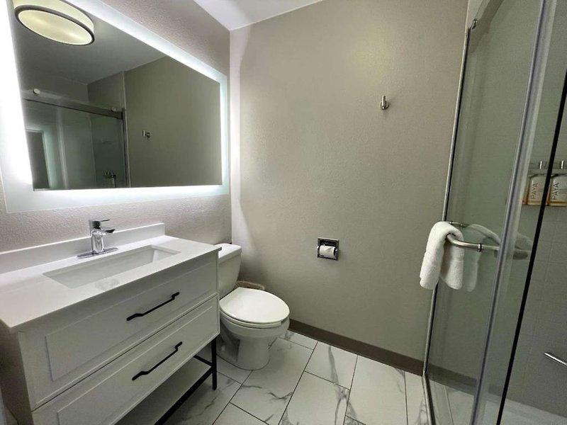 EA4FDBE3DB461DEBE7390AEE63BF6B37