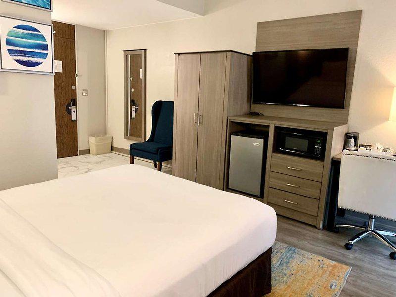 66AB8192A6A69447C5CD355CF20BA9F2