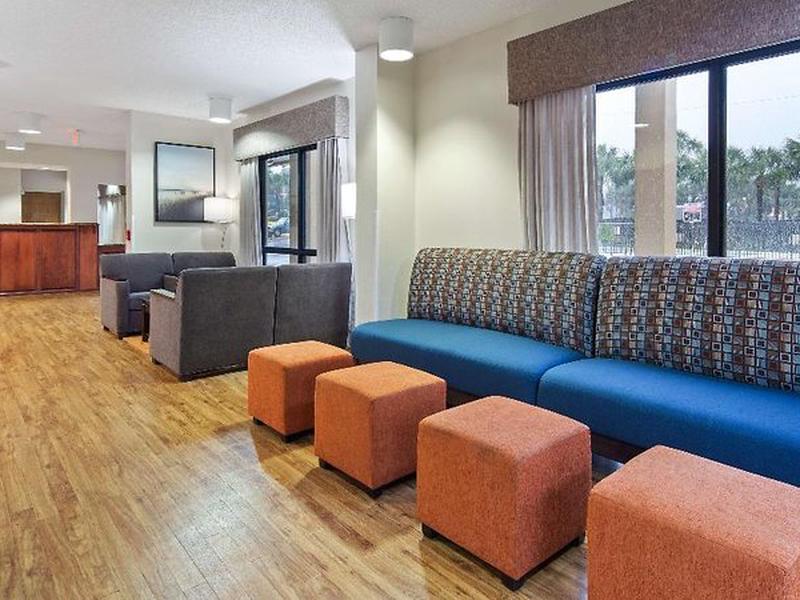 439AFB5CC65A34429321282A0558A6DC