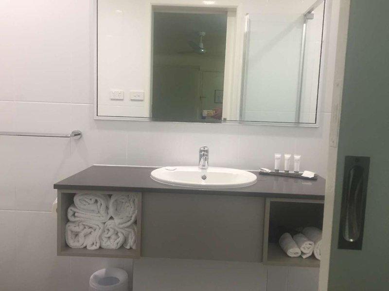 65FF5B474F49DFD669A99DCFE5687DA9