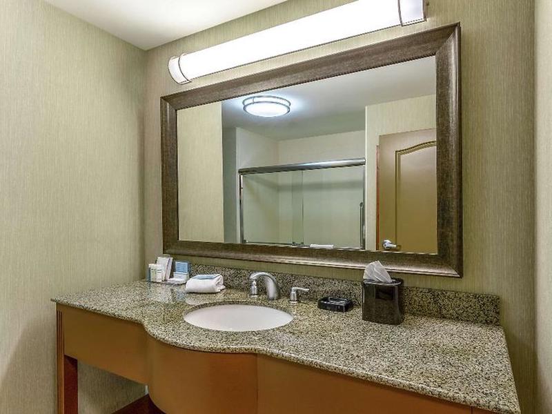 35611B9678E0F06E48D0BC584290679F