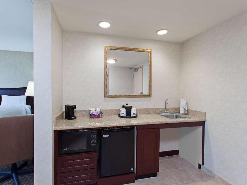 1115972F8E08242F0E3F0B84B8126AF5