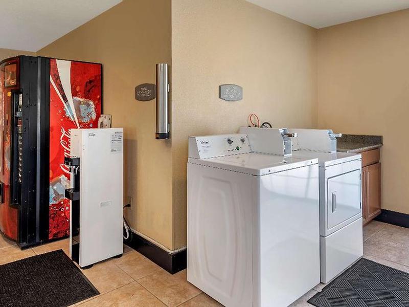 98B80849F9C0D87E1AC0F3AA71ABD368