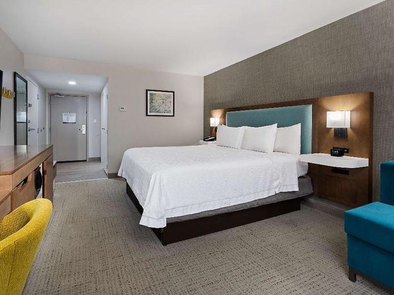 AB41E88AC2624A7E283ED3000A8B5705