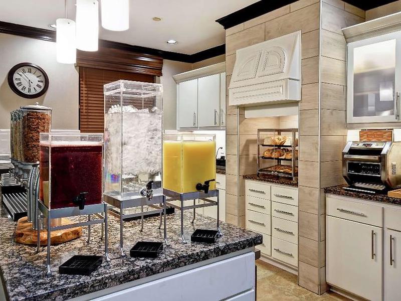 92BC811AB127D3A0F95A8D73A34B02AB