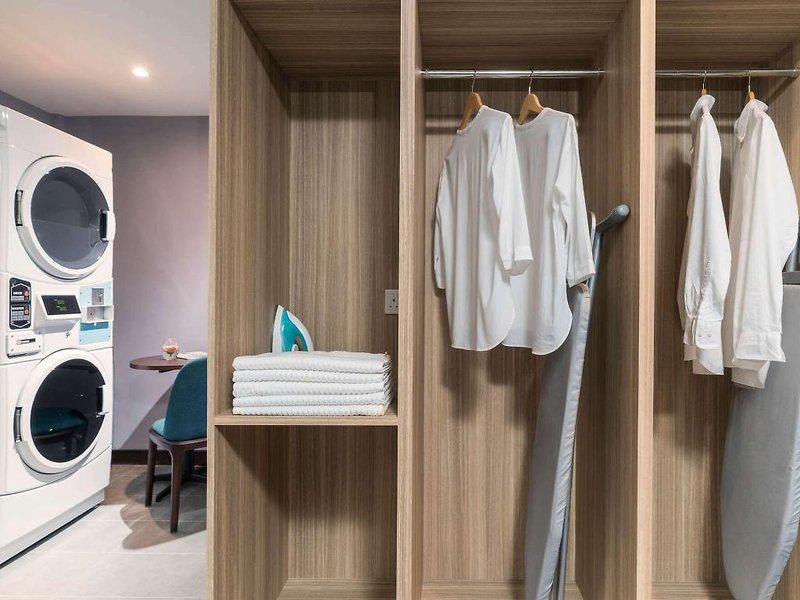 8985177743DF3549727504FF2B5FC7B1