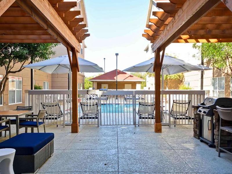 EF58D705E583A92DF07E53ED09E19F8D