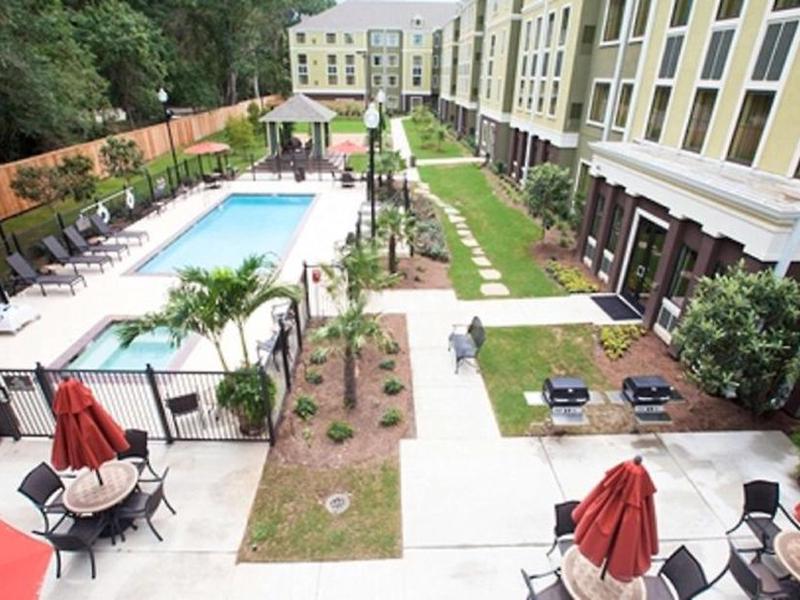 3B2EF120C151AA83B6D63BE69F25A956