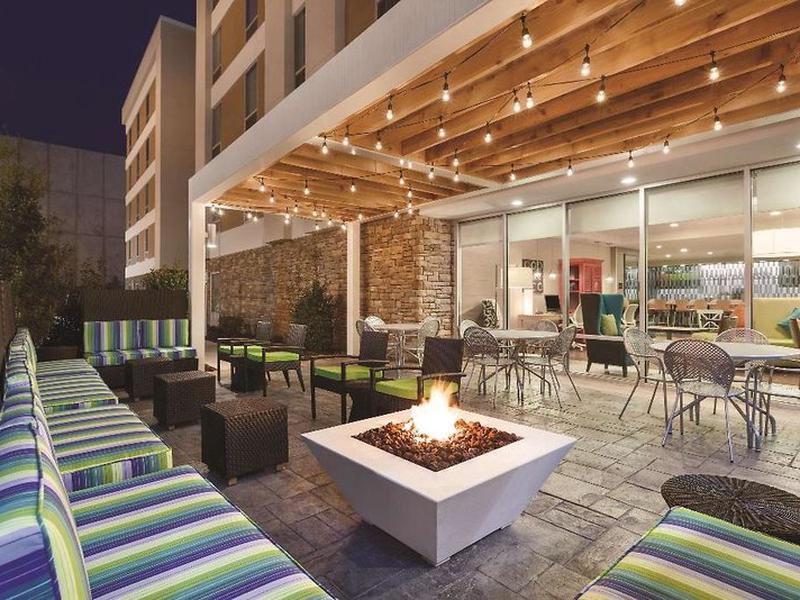 E9BBD37CFEEECAF08A6025B74205F3B6