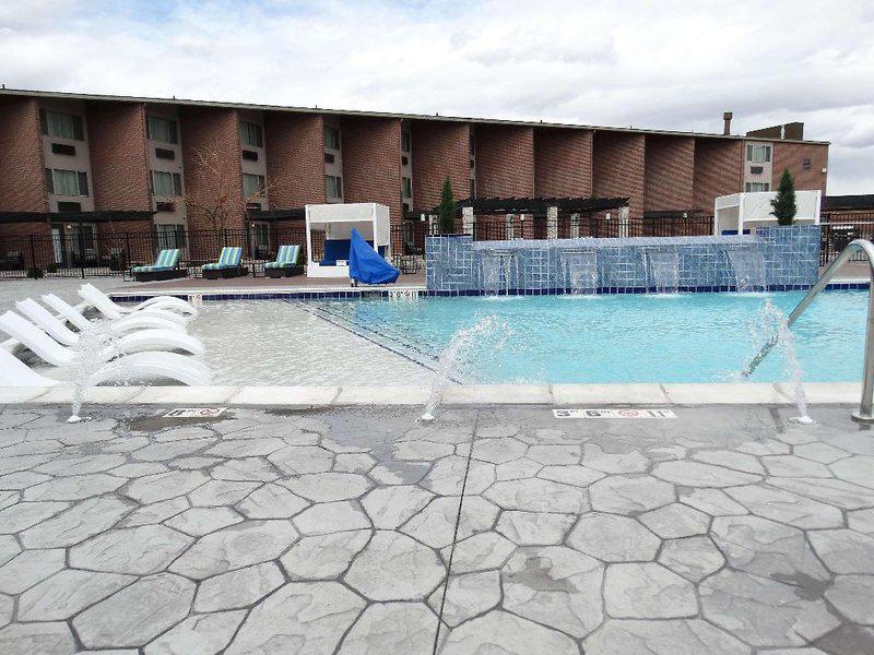 51F7F33C1480487DFC3530BD9E0968A3