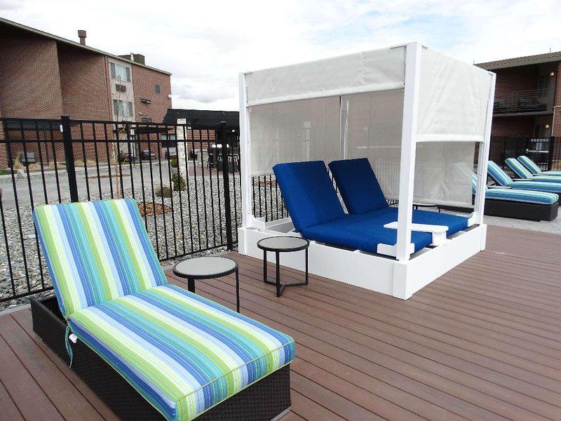 2BCEEFCC311130317CFF2C3152B04E45