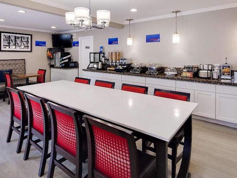 830CAE09C3F9F71C86171F57875446C4