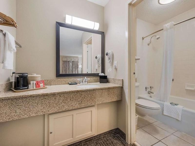 DF0A73F7907D5F0EC797F5160A443F60