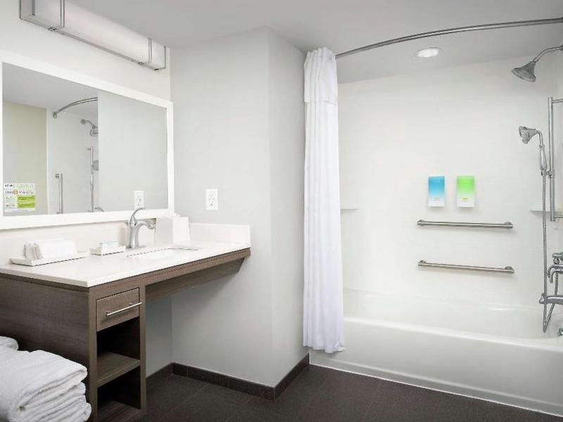 AD22FB385591410B1D6BBE504EBFF2EB