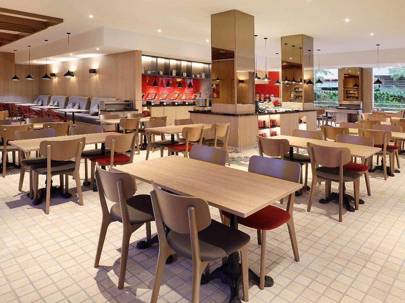 E9B99E268A11E73B5197076D1EB3EF85