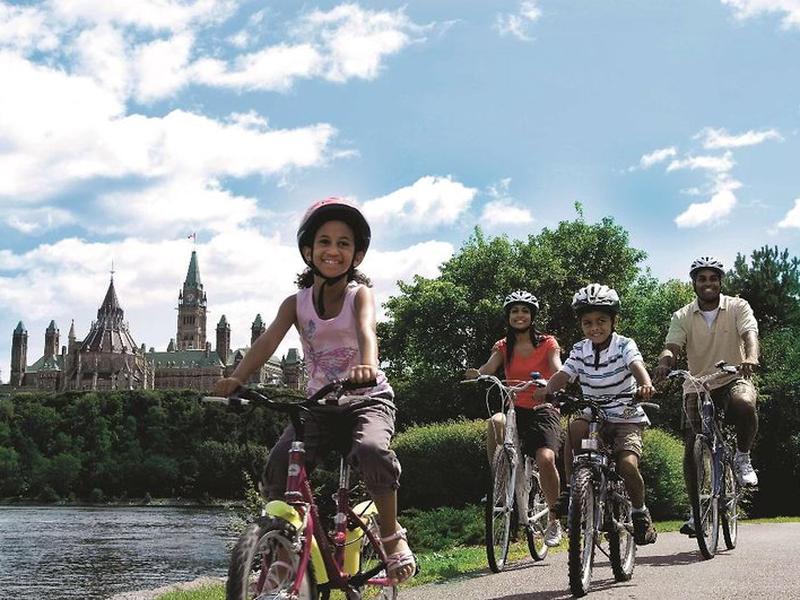 74A7D3D88425E6491DAB68F146D73FD9