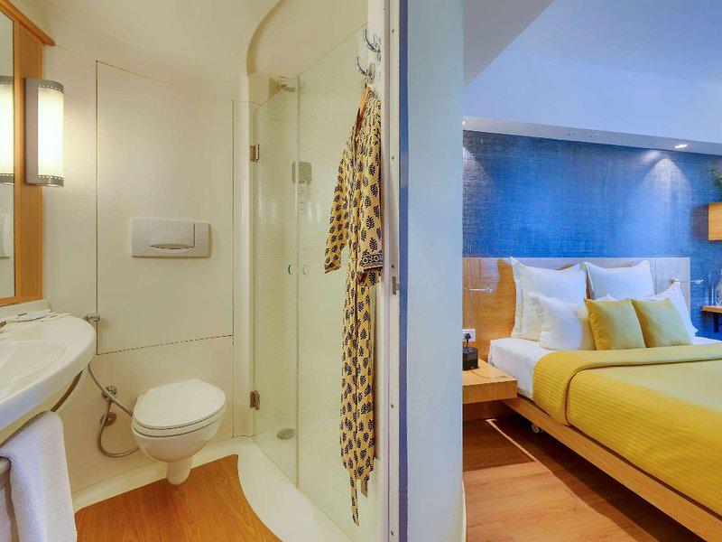 02D6A37B22546B44FC38F01F1153A47B