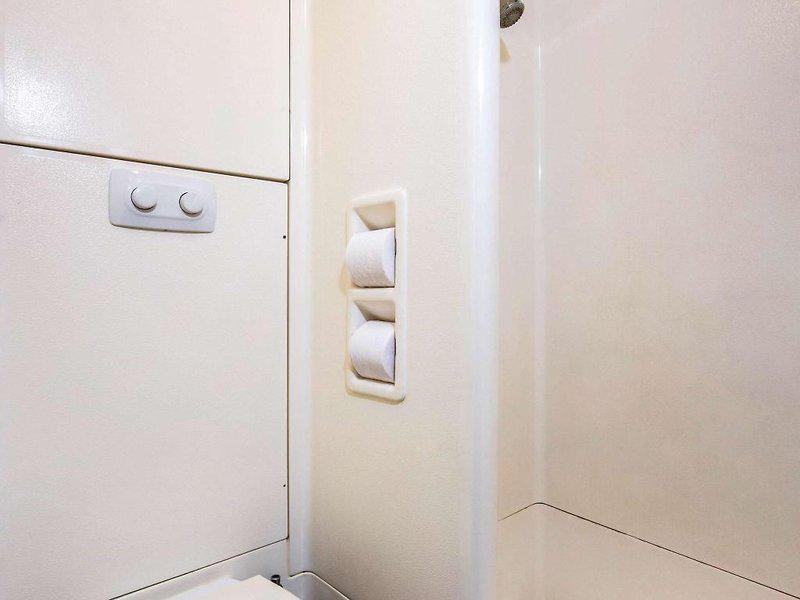 E497C80255DB86AFF12AD46904185023