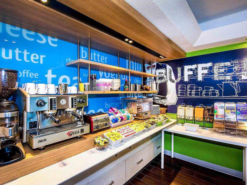 53666EDA787A7E4C795AEC5C758ECADE