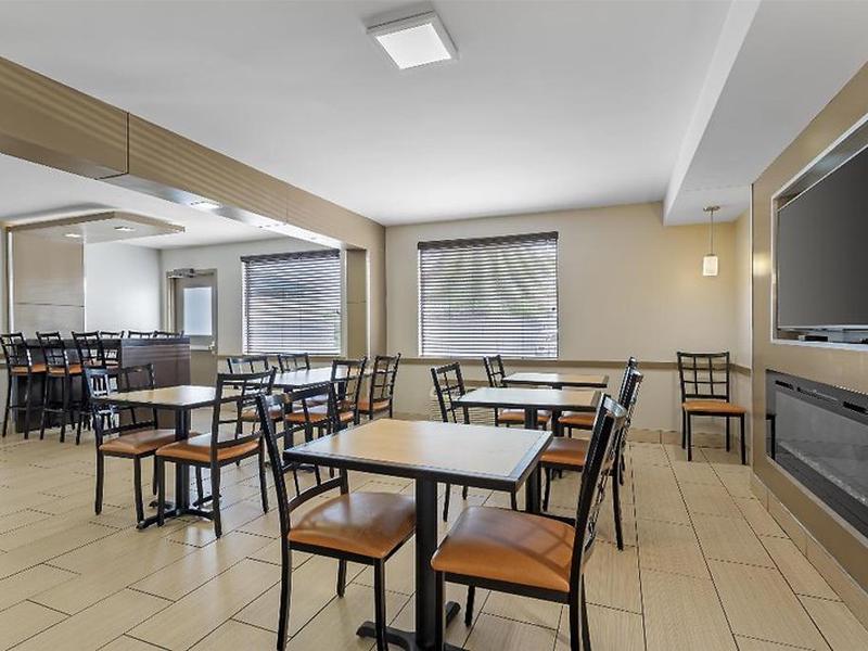 04FB43C9BFF0E858B1C405C519E588ED