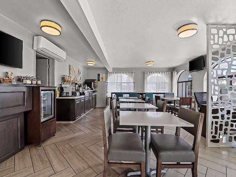 142E61B278E3CDCFB658D7F52362C4C6