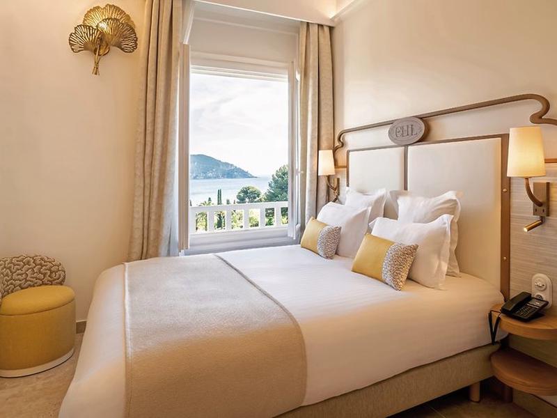 4B7E66569BDCF79D56FA82D09DF3BE05