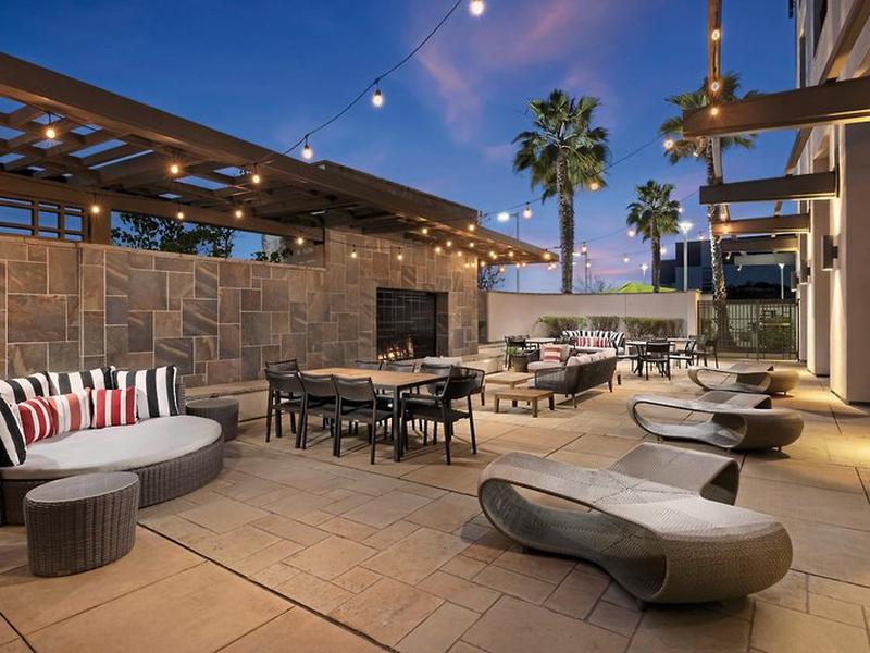 10A28C78A34CF31562DED077CAFB7E28