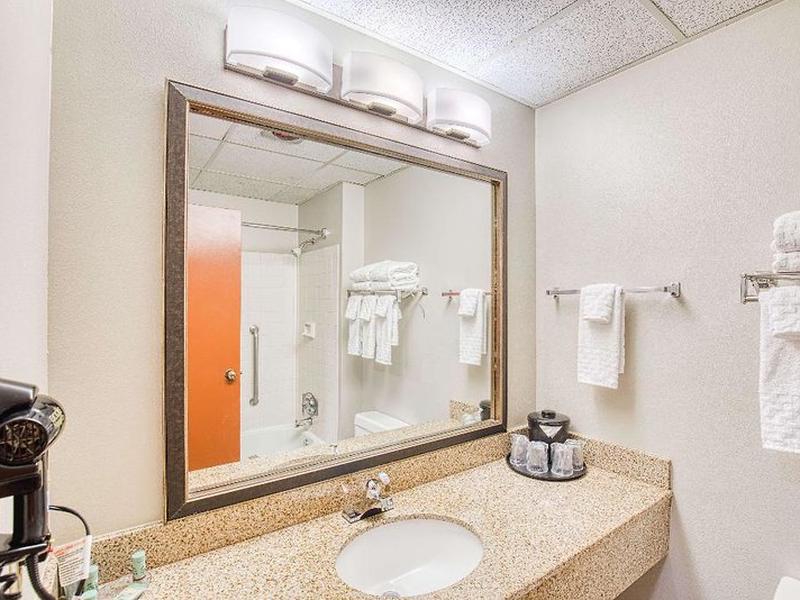 9EC6329AB33C6F1F641A3B8E374B74EE