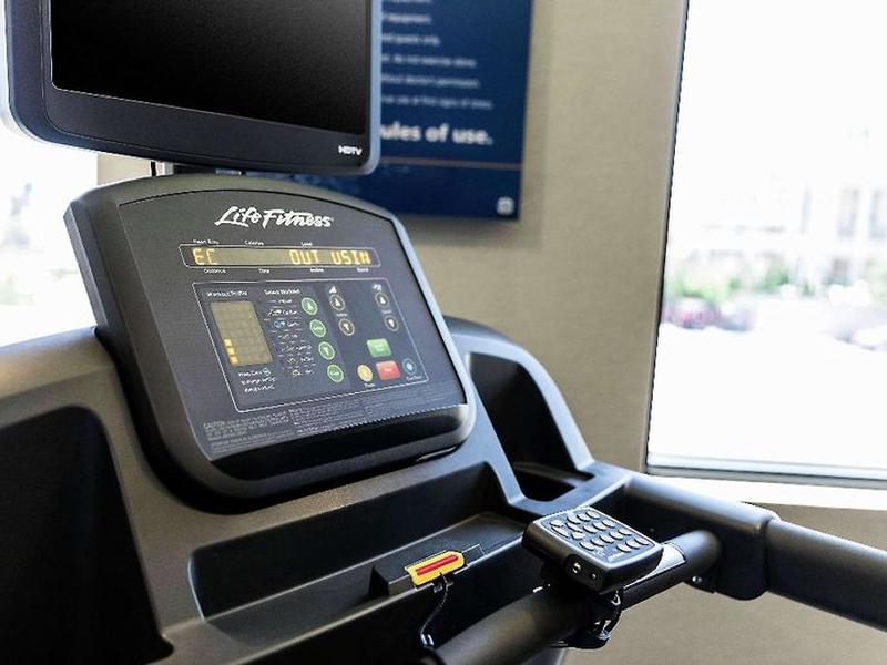 A38431279D16F19EFAE4D3198E18D508